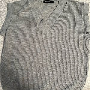 V-Neck Knitted Sweater Vest in grey colour